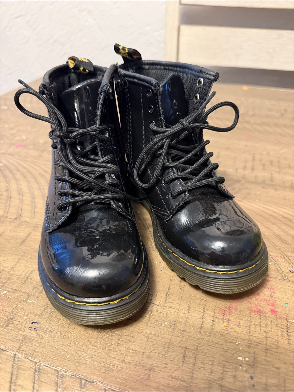 Kids dr martens